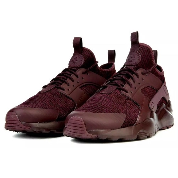 Men's Nike Air Huarache Run Ultra SE Running Shoes - Picture 2 of 5